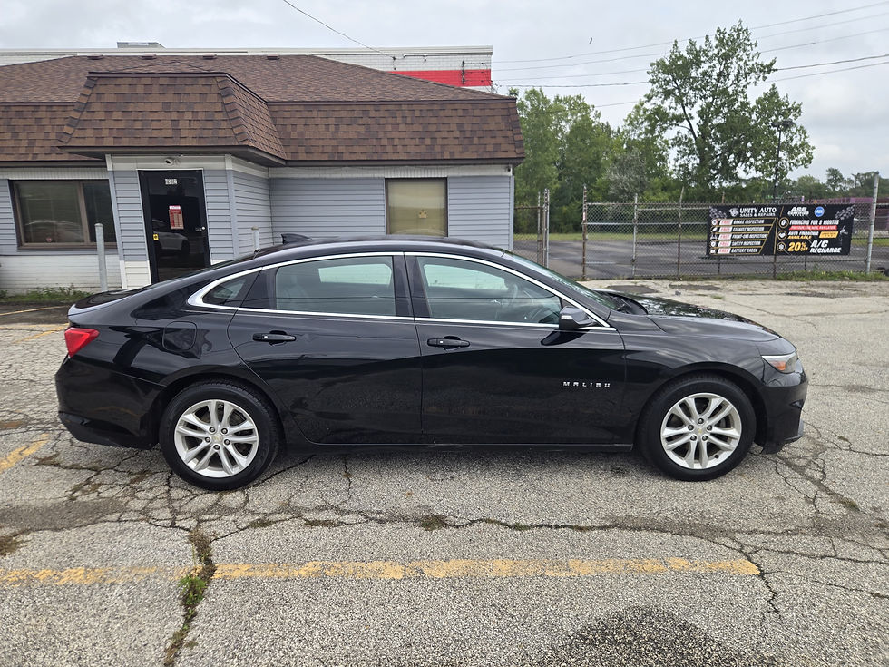 Thumbnail: 2017 Chevrolet Malibu LT