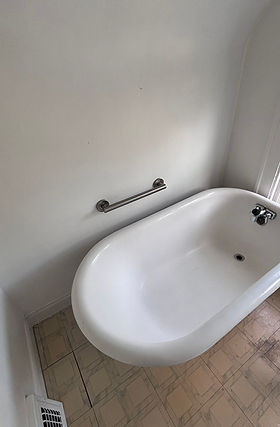 Bathtub Grab Bar installed in Shaker Heights