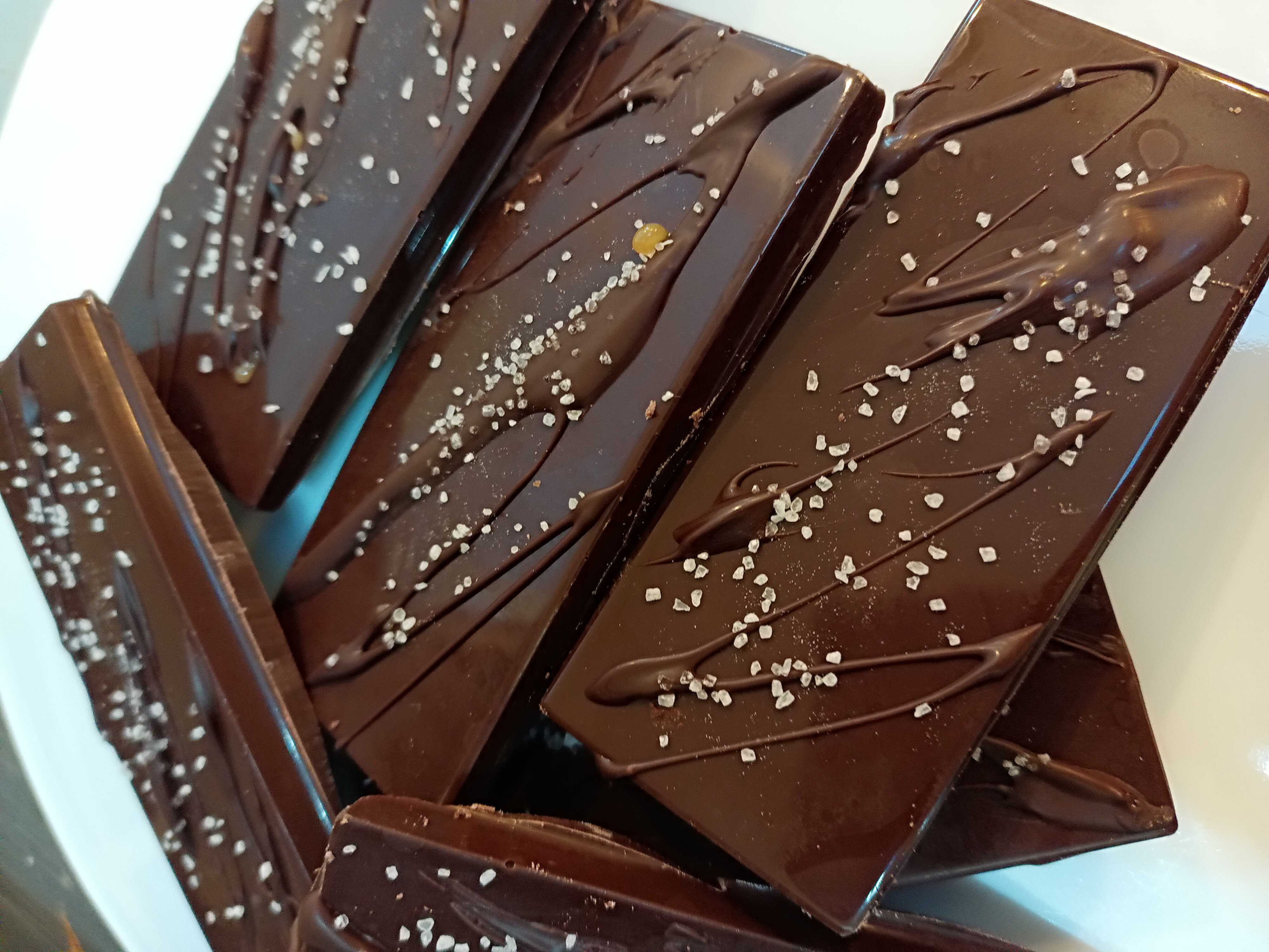 Dark chocolate seasalt carmel bar