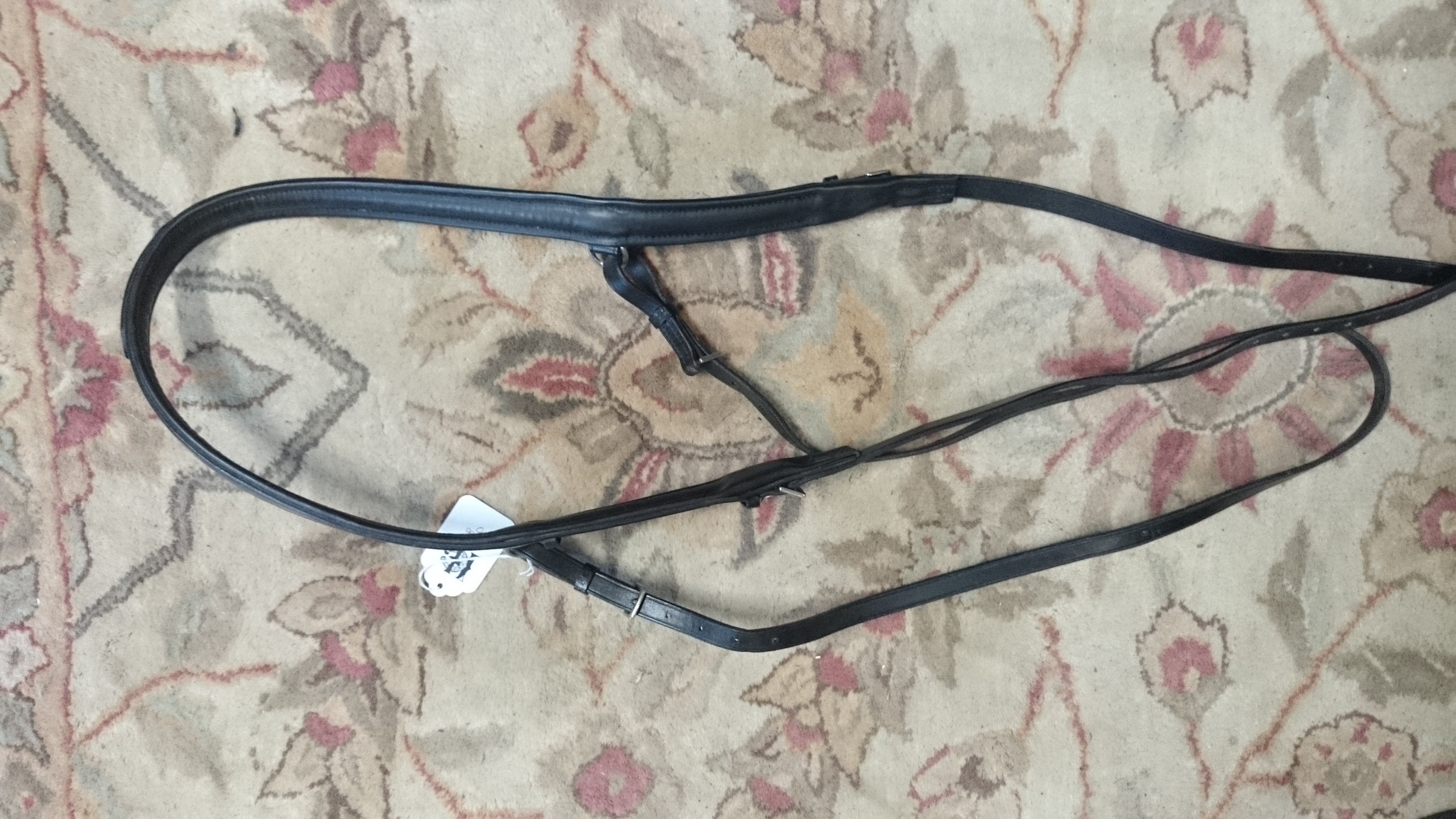 Stubben Breast Plate - Black Leather Padded