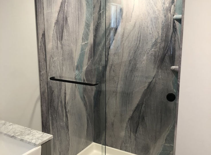 Glass shower stall