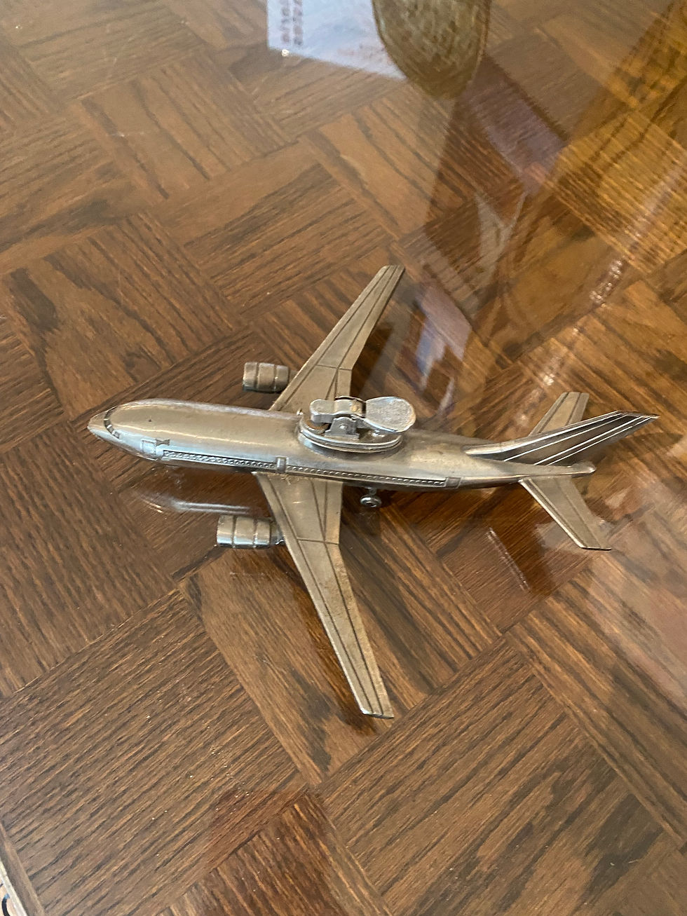 Briquet avion
