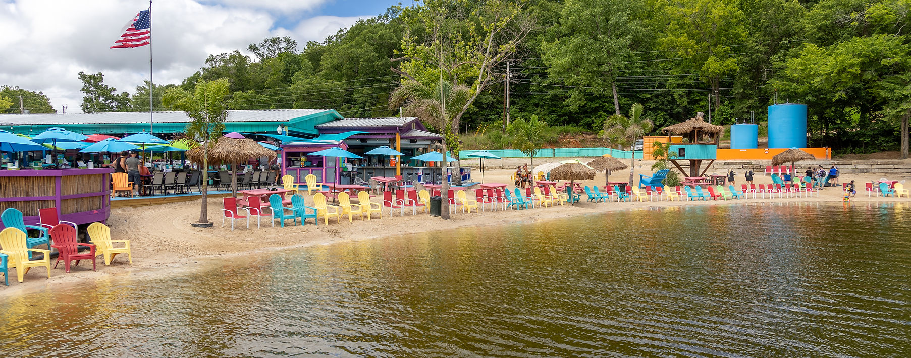Franky & Louie's Beachfront Bar & Grill at Lake of the Ozarks