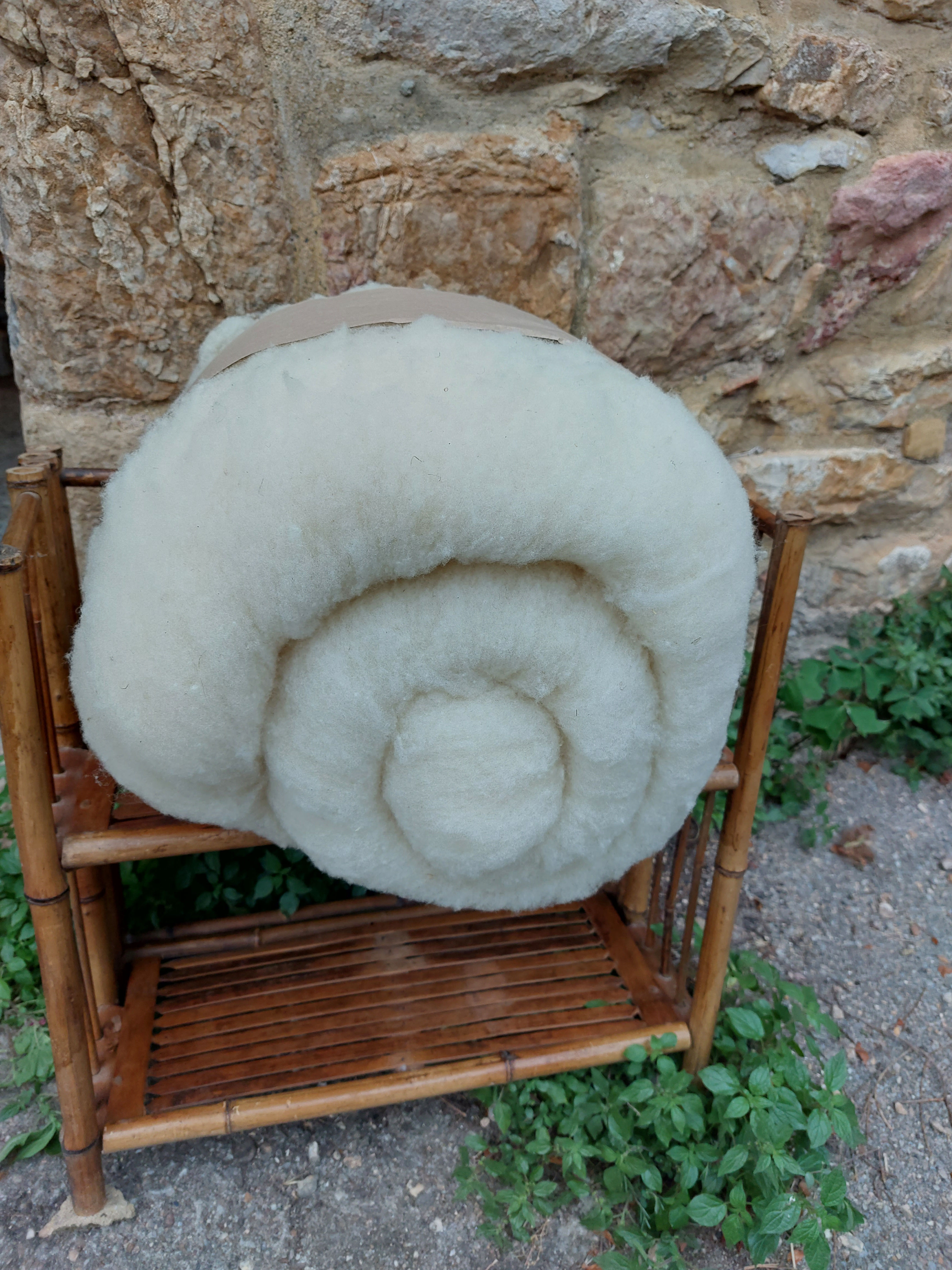 Nappe de laine cardée