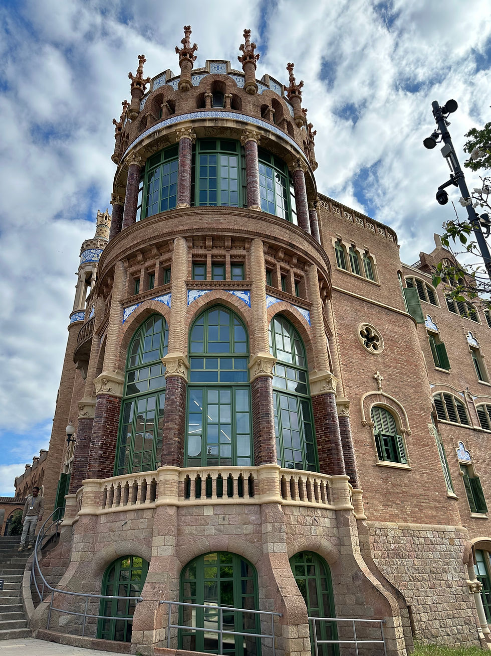 Recinte Modernista Sant Pau, Barcelona (old hospital with amazing architecture)