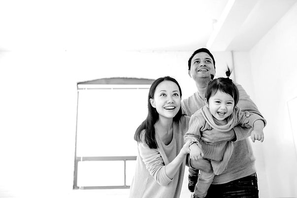 Brandimage_asianfamily_edited_edited_edited.jpg
