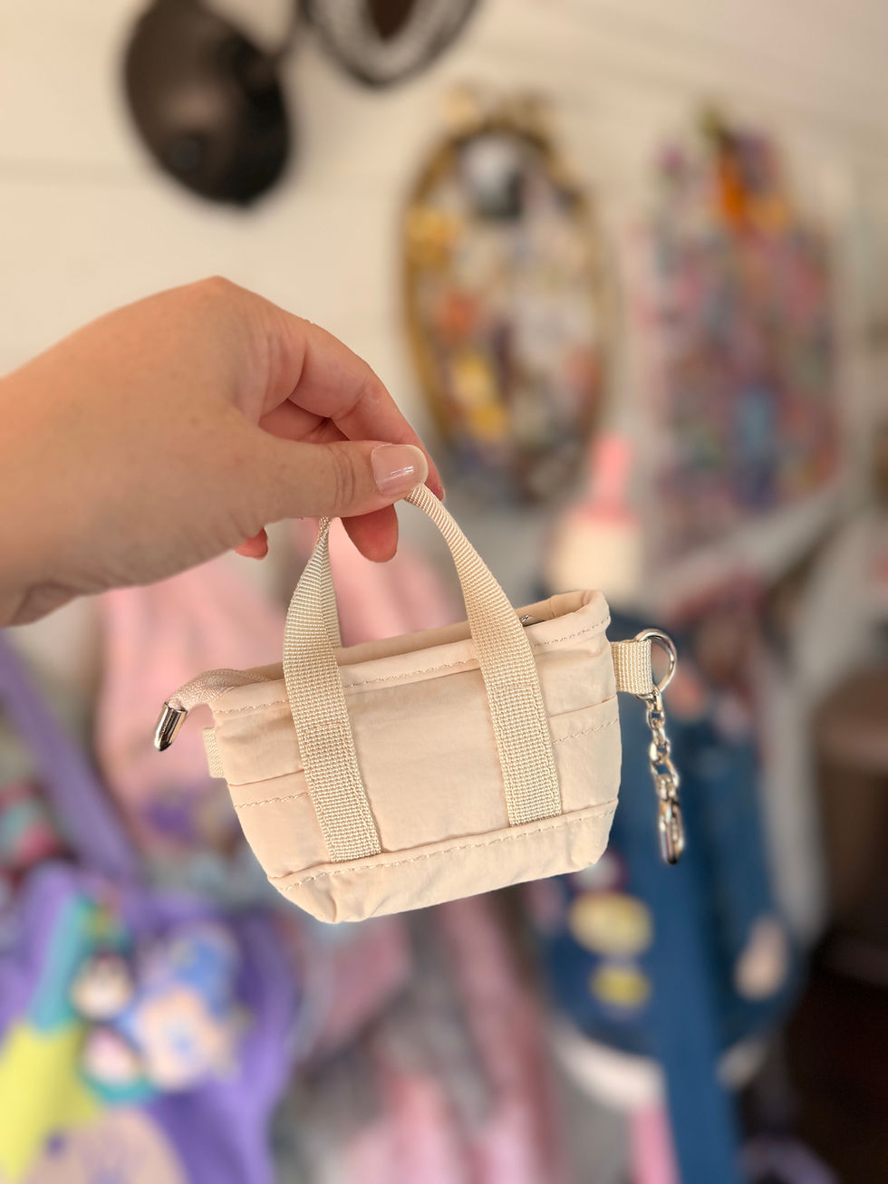 Thumbnail: Mini Cream Tote Bag Charm