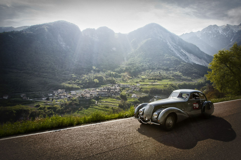 Louis Vuitton Serenissima Run 2012 mit Bentley 4,25-Litre aus dem Jahr 1938.