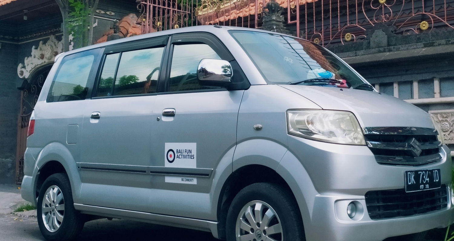 CAR CHARTER - 7 SEATER