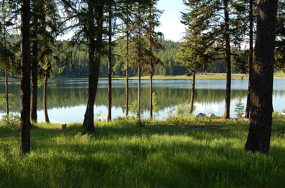 A view of the lake from the lodge is breath taking. if you are into Kyaking or just rowin