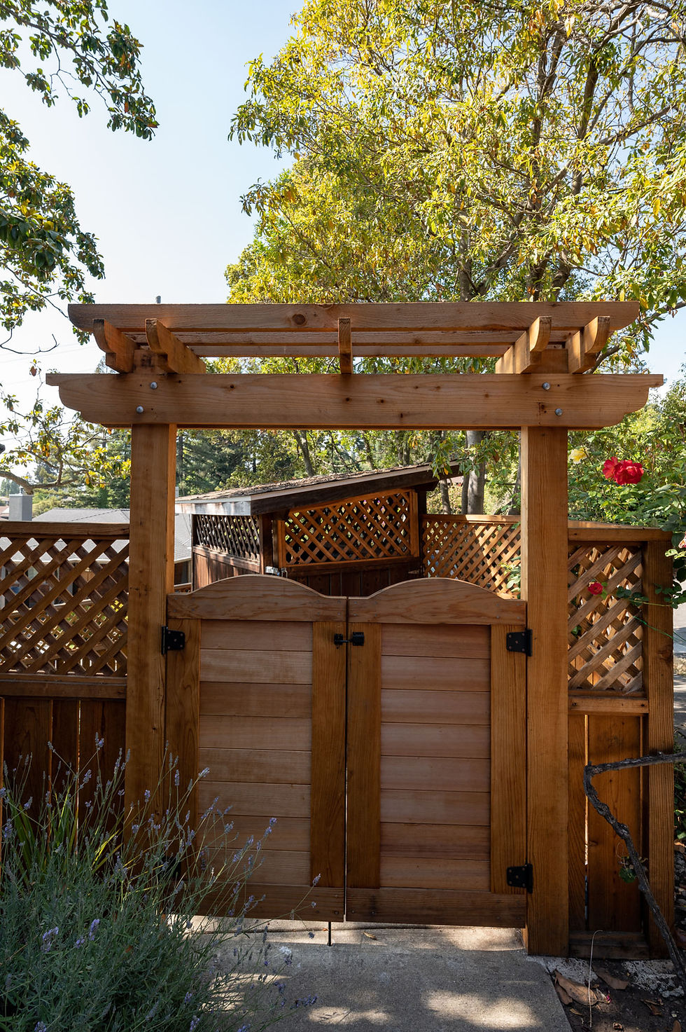 February 2021 Custom Gate