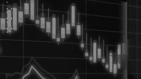 Após cinco perdas consecutivas, Ibovespa sobe 0,74%; dólar cai e encerra a R$ 5,23