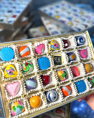 24-piece Bijoux Assortment | Chocolate Bijoux