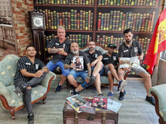 FUSSION PELUQUERÍA - "Socios SOYBARBUDO"