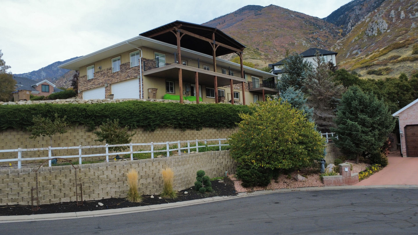 dji_fly_20251022_142828_366_1761165365932_photo_optimized 3