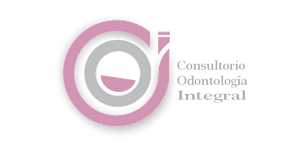 Dra. Claudia Yvonne Degollado Castillo