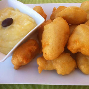 Vakaliaros Scordalia cod with Garlic Potatoes