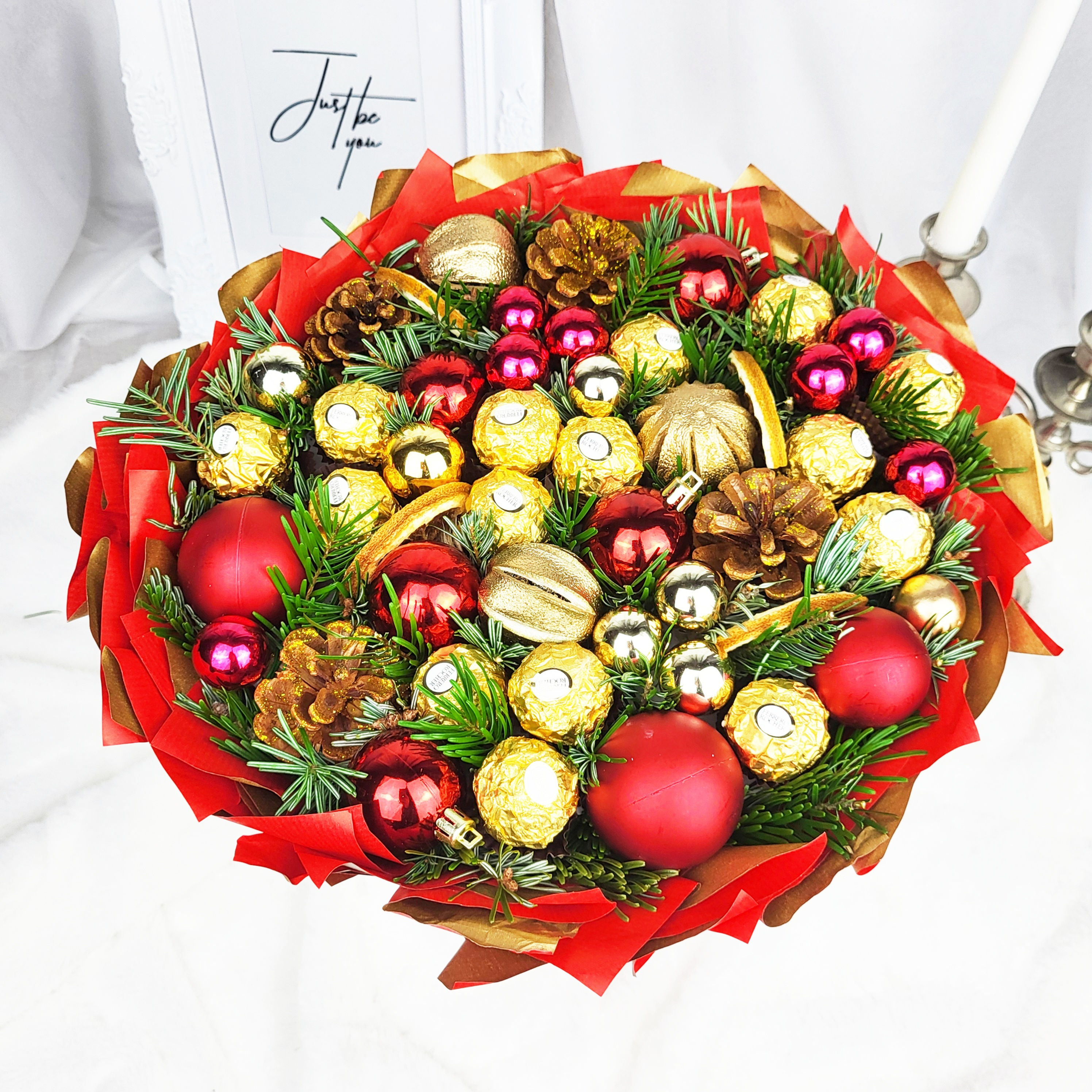 Weihnachtsstrauß in Rot/ Gold