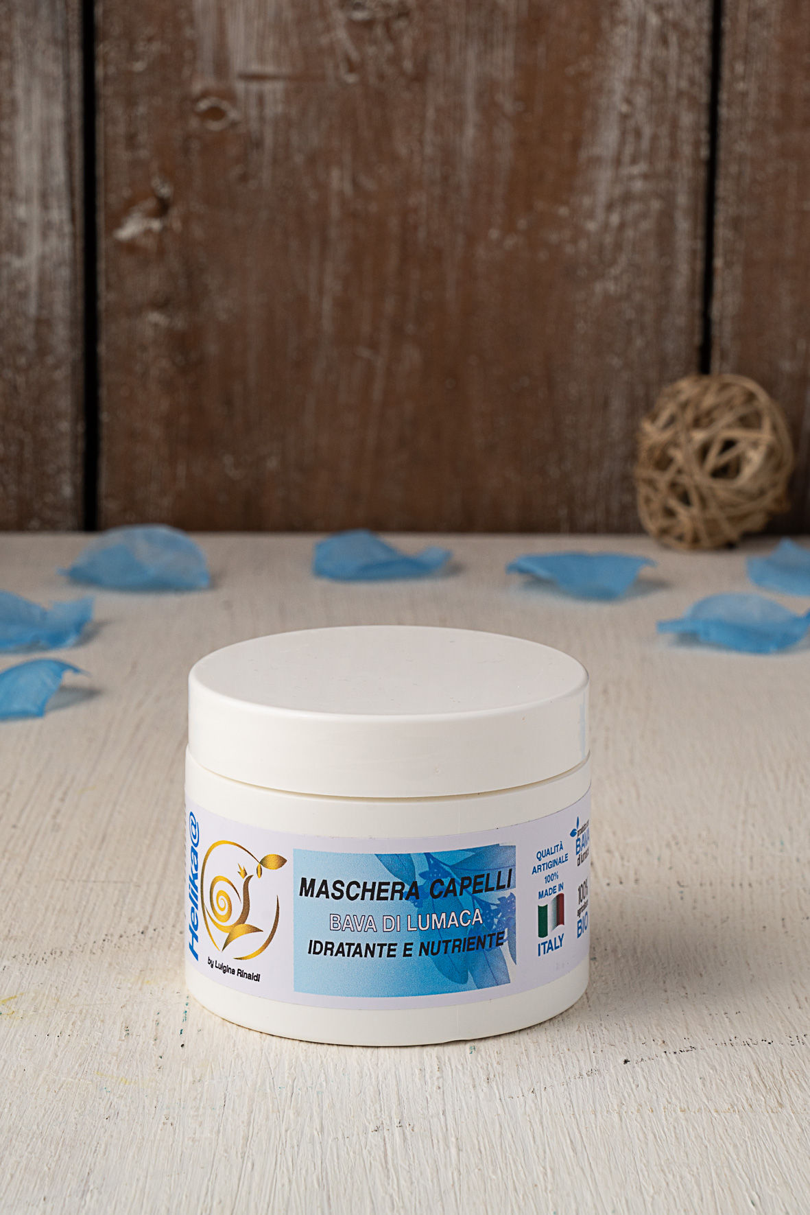 Maschera Capelli, bava di lumaca, spirulina, omega6 omega9e olii vegetali. 250ml