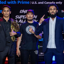 3_ซุปเปอร์บอน ซิงกิซ_1.jpg