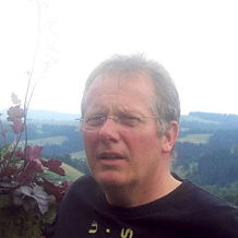 Urs Kläy Schwarz