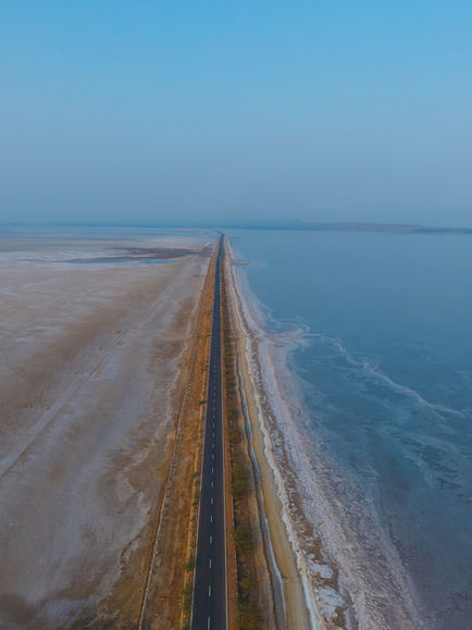 Kutch : a conversation in solitude