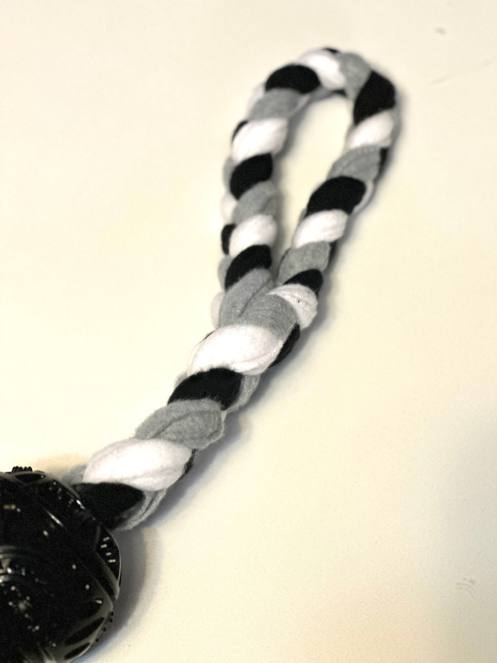 Thumbnail: Tug + Handle + Dental Toy - Large - Black, White & Grey