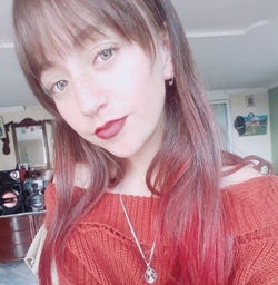 LAURA CASTILLO