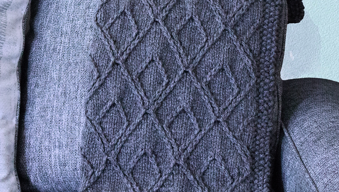 Nestled Diamonds Blanket