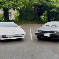McFlys Lotus Esprit Turbo & Delorean DMC-12 Front Centre