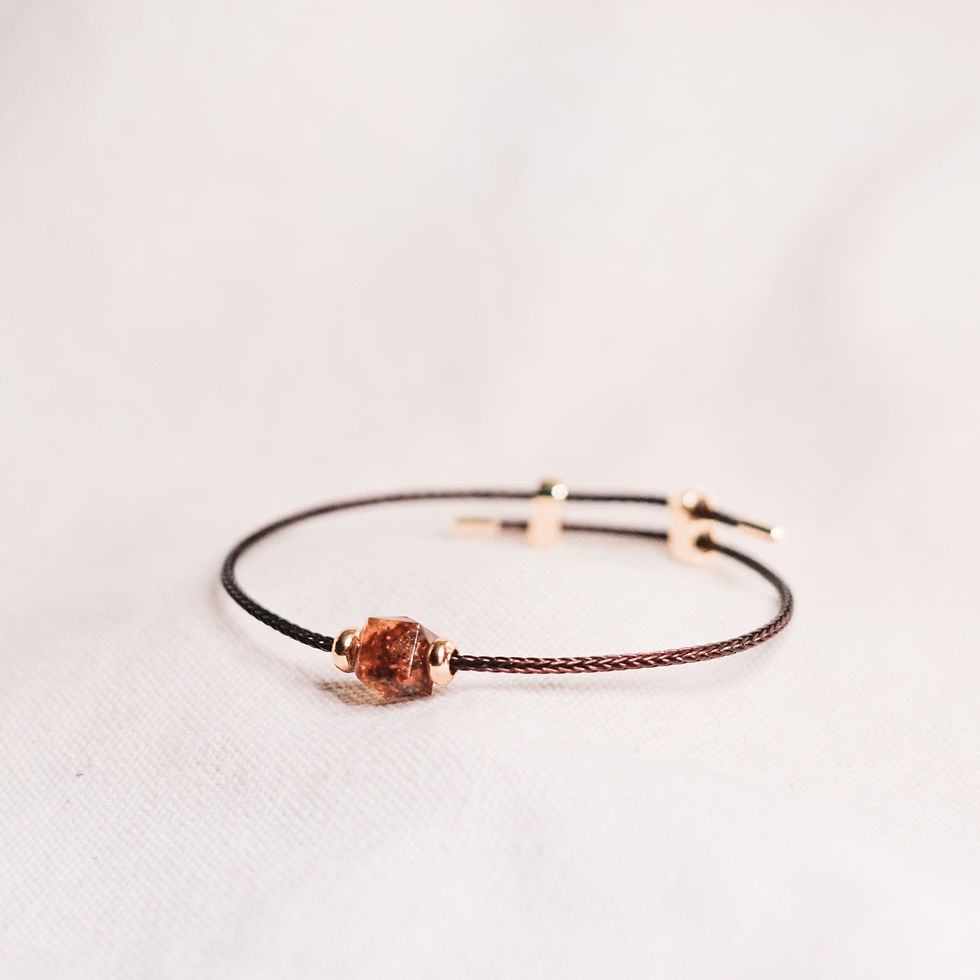 縮圖：Colorful Sustainable Friendship Bracelet with Orange Small Cube Bead Upcycled from Carrot Peels