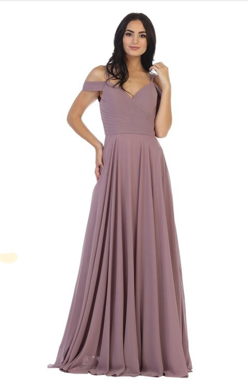 Thumbnail: Flowy Chiffon Off Shoulder Dress