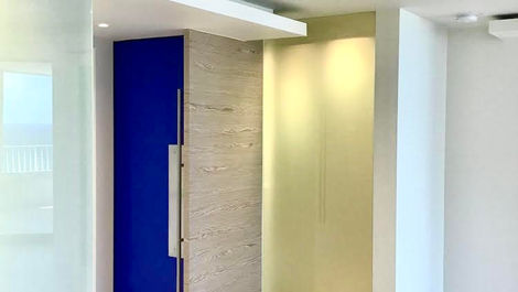 Renovated 1970's Boca Raton Condominium