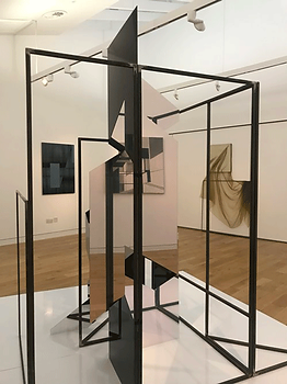 Border+Controls.+Rosalind+Davis+and+Just