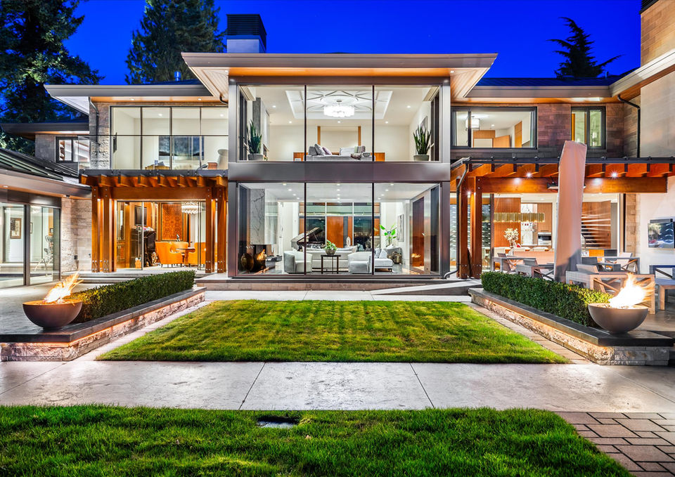 Ocean Bluff Estate