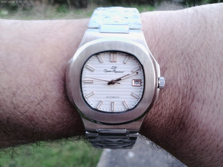 To mod or not to mod