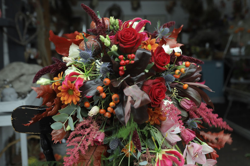 Thumbnail: Beautiful Autumn shower bouquets 