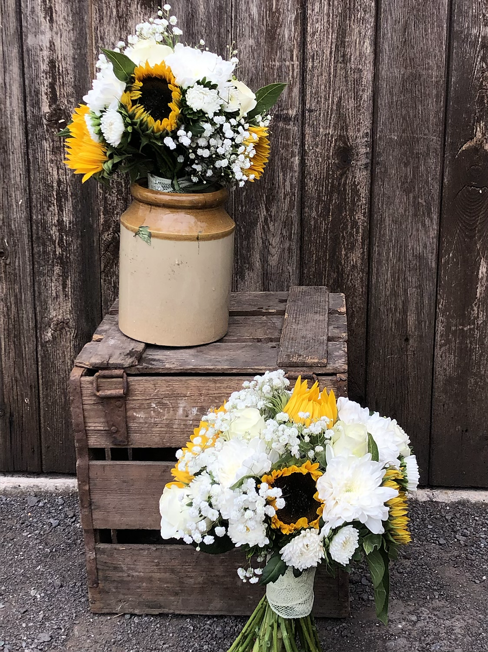 Thumbnail: Handtied wedding bouquets 