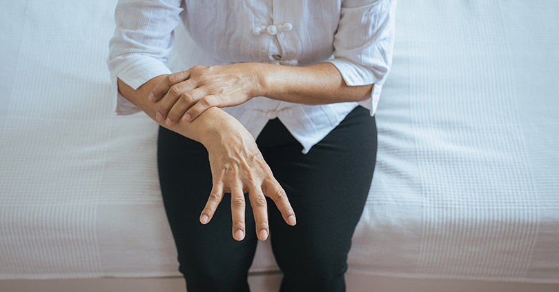 Parkinson en adultos mayores