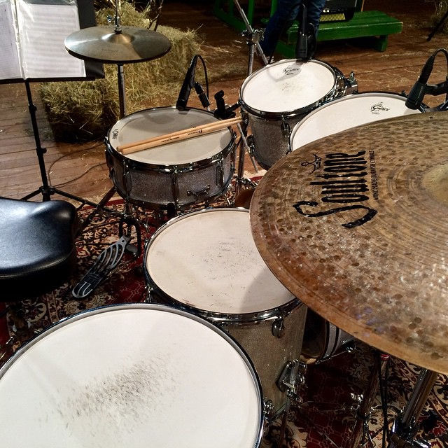 Facebook - Da gravação de hoje! Catalina Birch e Soultone Cymbals! Festival Perf