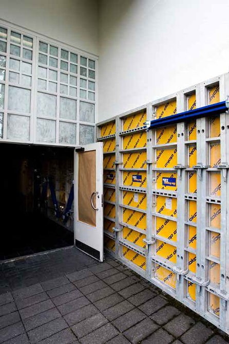 Kraftur / Power (2006)
Artist: Anna Eyjólfsdóttir