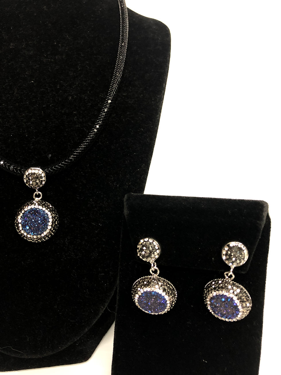 Round shaped Navy Blue Druzy pendant& earrings