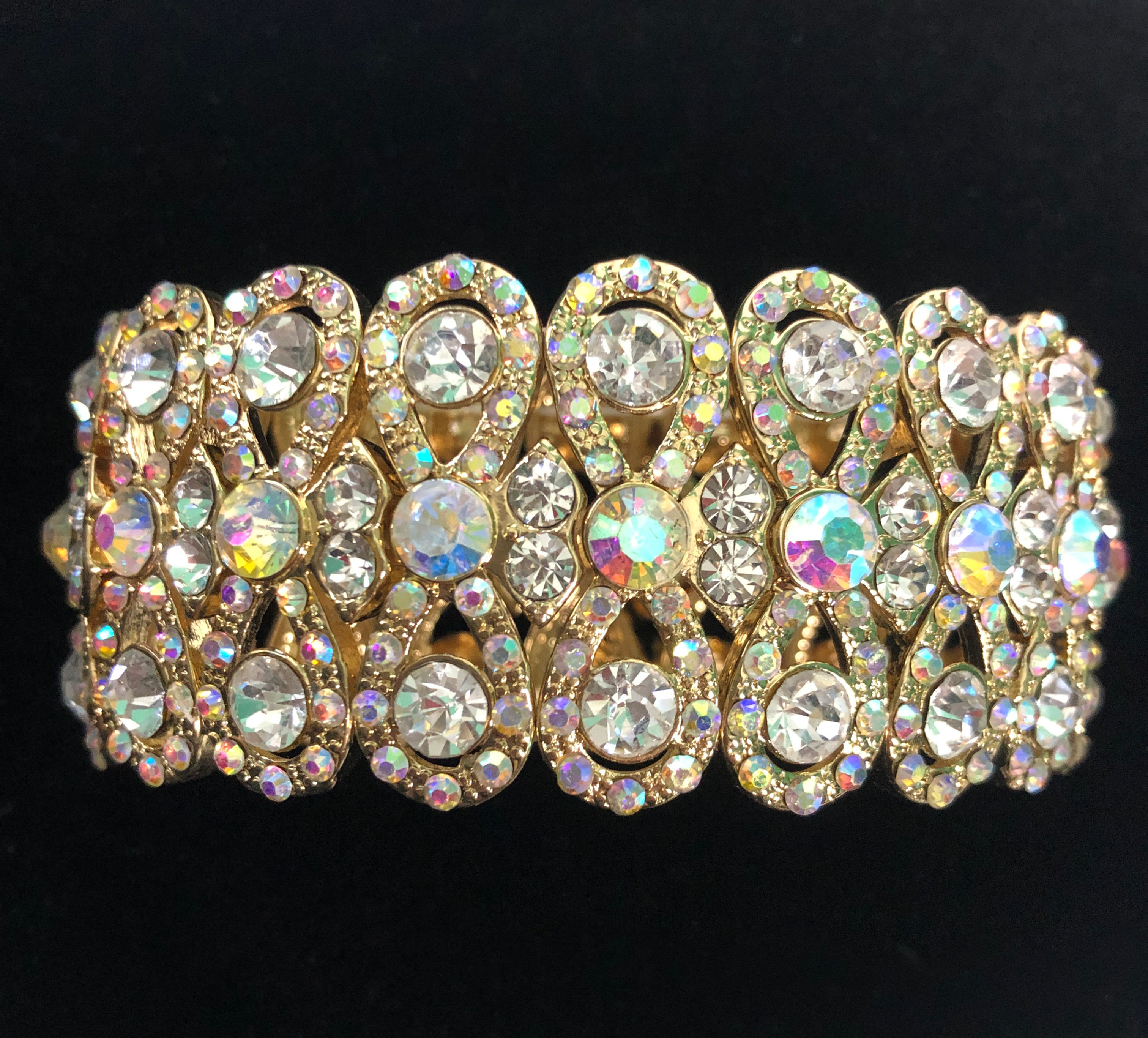 Swirl design GOLD WITH AURORA BOREALIS Austrian bracelet