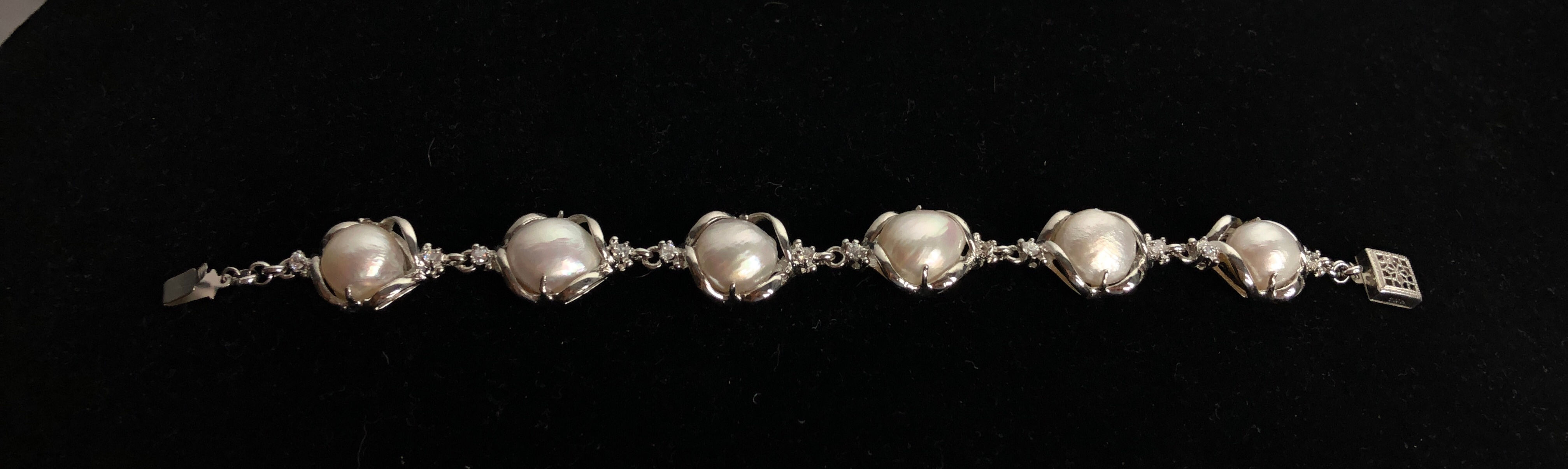 White  Freshwater Cultured tennis pearl bracelet