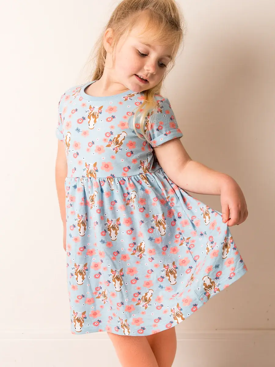 Thumbnail: Bella the horse dress