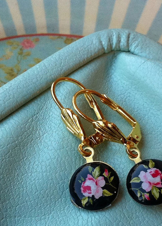 Boucles d'oreilles roses