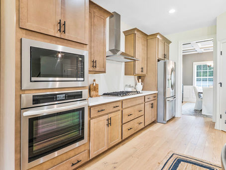 Bright, expansive kitchen with natural light in a Middle Georgia home — professional real estate photography by img360 Real Estate Visuals, serving Warner Robins, GA