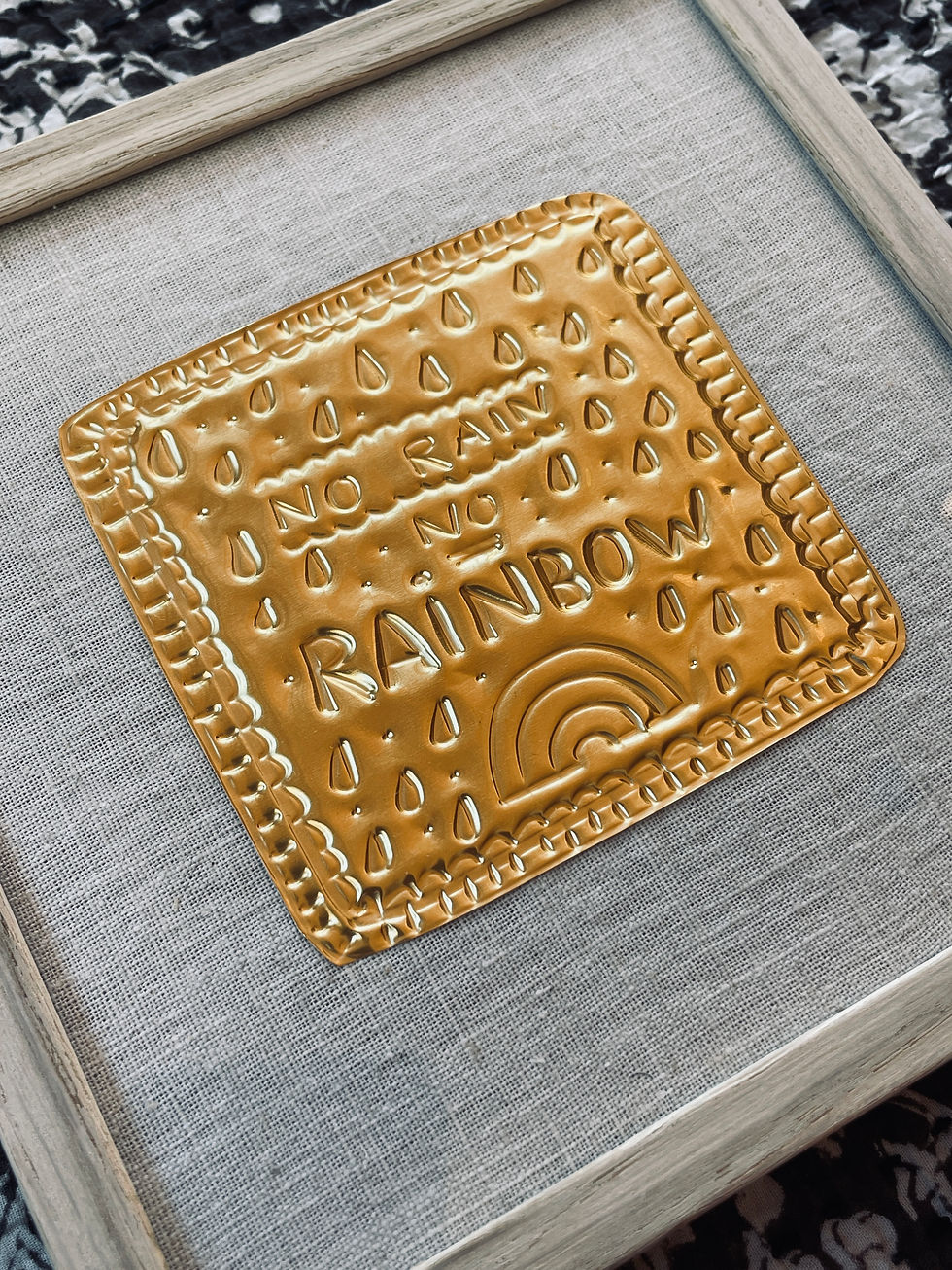 Thumbnail: Golden quotes