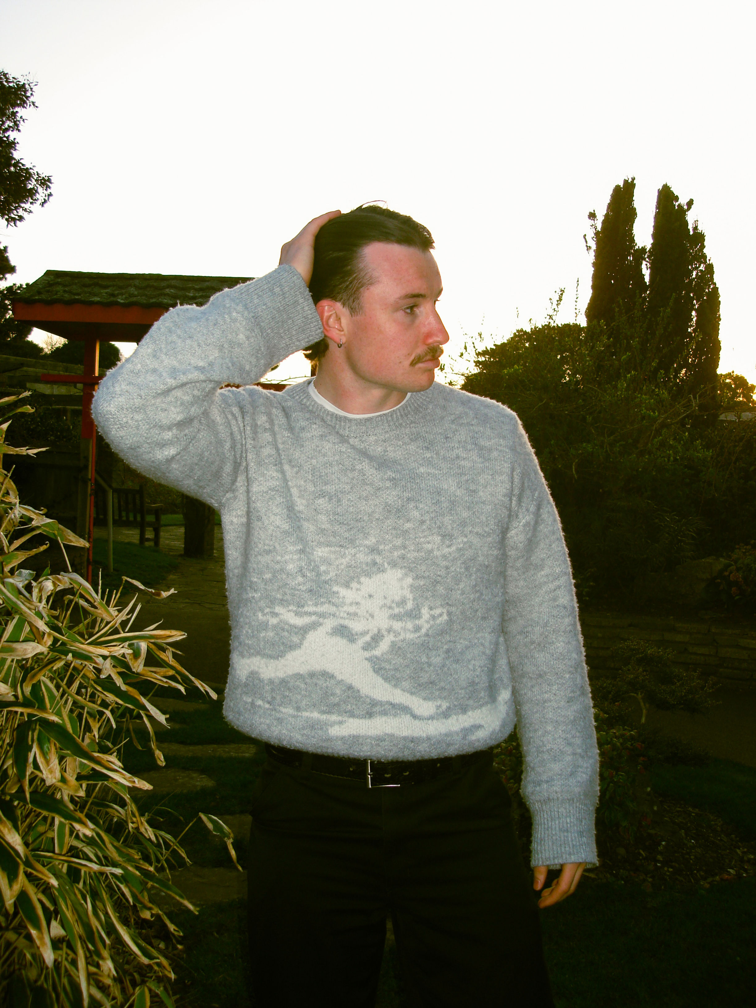 Tanoshi Knit Sweater.