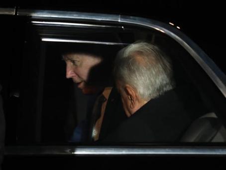 Una entrevista blindada y a toda velocidad; AMLO y Biden pasan más de una hora en "La Bestia"